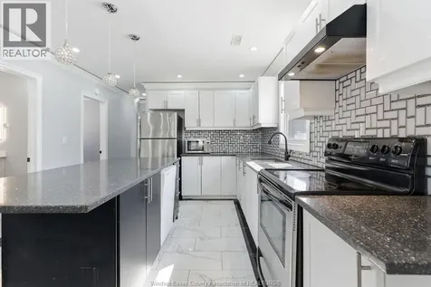 3152 Turner Road Windsor ON N8W 3L8
