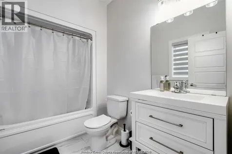 241 Robinson Avenue Essex ON N8M 0A8
