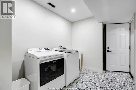 241 Robinson Avenue Essex ON N8M 0A8