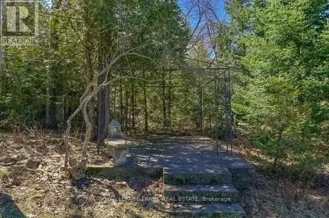 284 Kawartha Hideaway Road Trent Lakes ON K0L 1J0