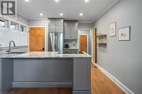 5201 Valley Way Niagara Falls ON L2E 1X3