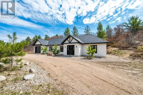 41948A Combermere Road Madawaska Valley ON K0J 1B0