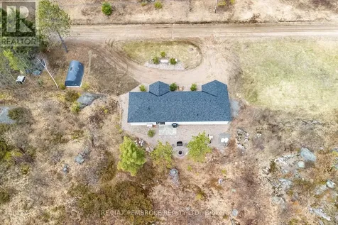 41948A Combermere Road Madawaska Valley ON K0J 1B0