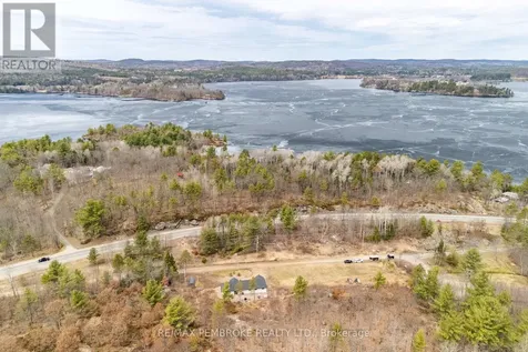 41948A Combermere Road Madawaska Valley ON K0J 1B0