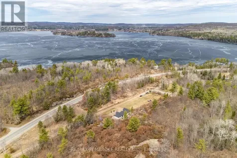41948A Combermere Road Madawaska Valley ON K0J 1B0