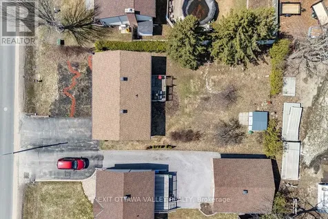 587 Alfred Street East Pembroke ON K8A 8A2