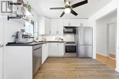 587 Alfred Street East Pembroke ON K8A 8A2