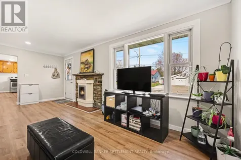 27 Broadview Avenue West Smiths Falls ON K7A 4L1
