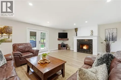 19 Concession 5 E Waterdown ON L8B 1K4