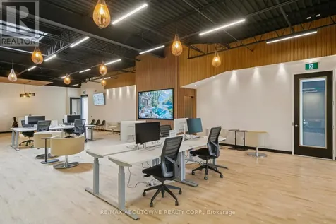 320 Matheson Boulevard West Mississauga (gateway) ON L5R 3R1