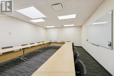 320 Matheson Boulevard West Mississauga (gateway) ON L5R 3R1
