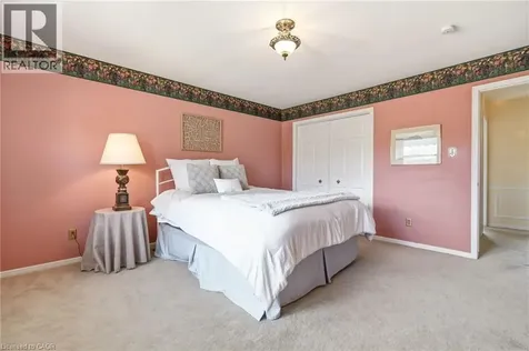 360 Pomona Avenue Burlington ON L7N 1T5