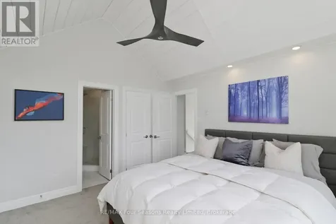 835 Suncrest Circle Collingwood ON L9Y 5C7