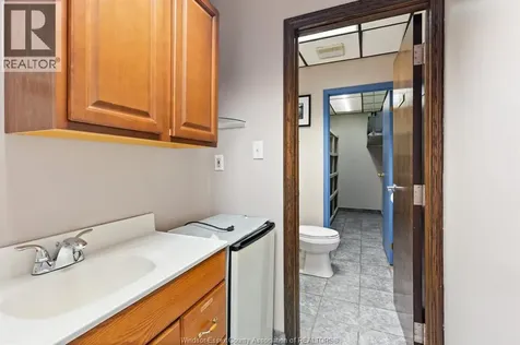 1725 Rossi Drive Tecumseh ON N8A 6J3