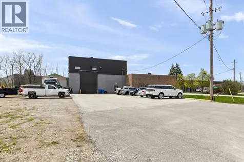 1725 Rossi Drive Tecumseh ON N8A 6J3
