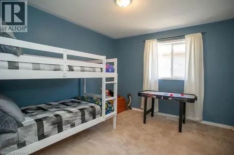 28 Barrett Avenue Brantford ON N3S 0B5