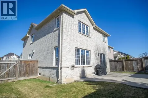 28 Barrett Avenue Brantford ON N3S 0B5
