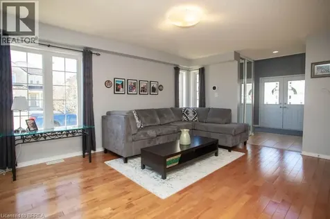 28 Barrett Avenue Brantford ON N3S 0B5