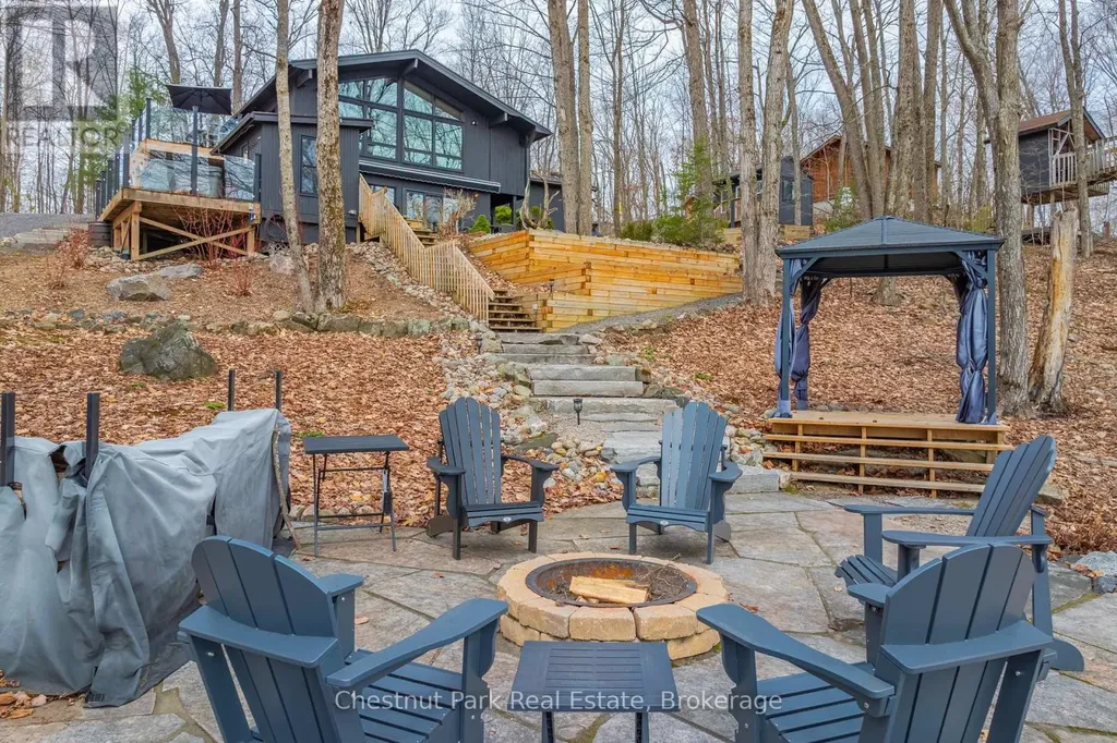 305 Salmon Lake Road Seguin ON P2A 0B2