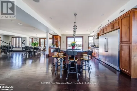 12 Windrose Valley Boulevard Clearview ON L9Y 0K2