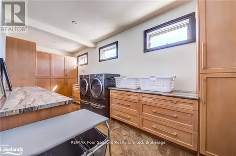 12 Windrose Valley Boulevard Clearview ON L9Y 0K2
