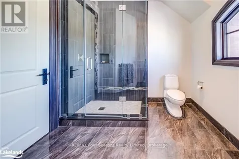 12 Windrose Valley Boulevard Clearview ON L9Y 0K2