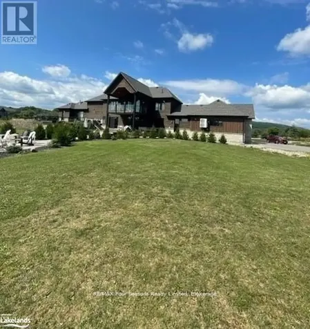 12 Windrose Valley Boulevard Clearview ON L9Y 0K2
