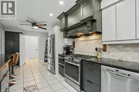 2324 Homer Drive Burlington ON L7P 4V4