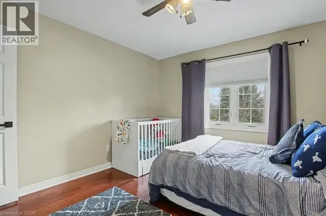 2324 Homer Drive Burlington ON L7P 4V4