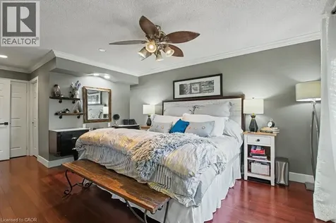 2324 Homer Drive Burlington ON L7P 4V4