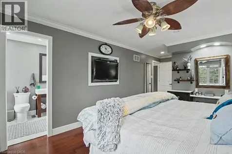 2324 Homer Drive Burlington ON L7P 4V4