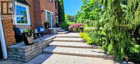 2324 Homer Drive Burlington ON L7P 4V4