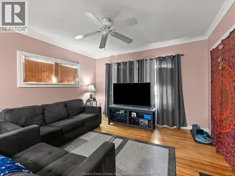 1560-1562 Dougall Avenue Windsor ON N8X 1S1