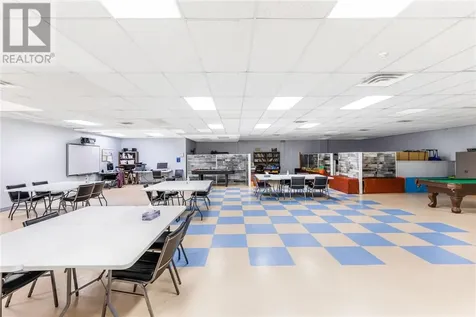 11 Mary Walk Elliot Lake ON P5A 1Z9