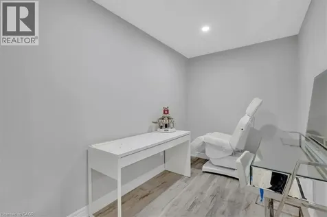 168 Silver Aspen Crescent Kitchener ON N2N 1J1