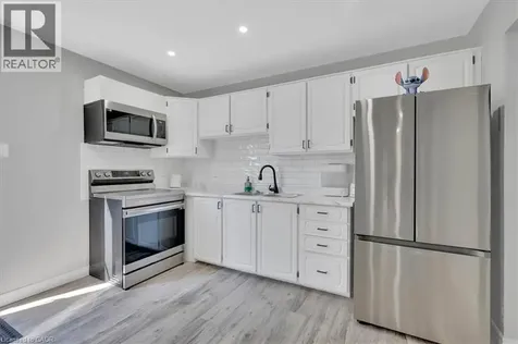168 Silver Aspen Crescent Kitchener ON N2N 1J1