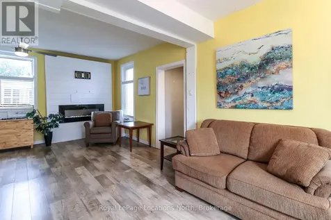 74 Rodney Street Collingwood ON L9Y 1C8