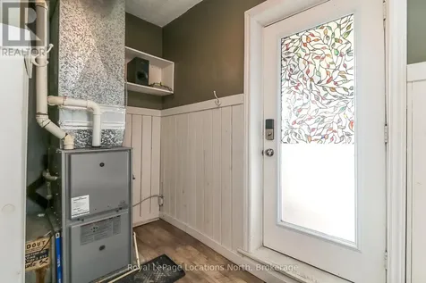 74 Rodney Street Collingwood ON L9Y 1C8