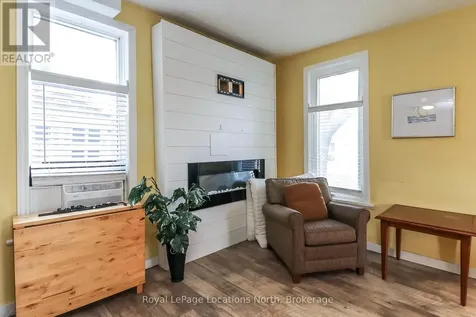 74 Rodney Street Collingwood ON L9Y 1C8