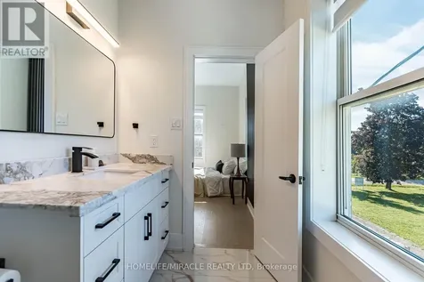 12 Orangeville Street Erin ON N0B 1Z0