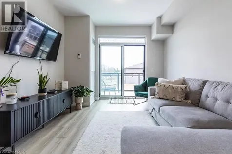 120 Springvalley Crescent Hamilton ON L9C 0G2