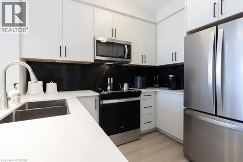 120 Springvalley Crescent Hamilton ON L9C 0G2