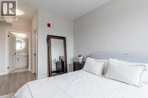 120 Springvalley Crescent Hamilton ON L9C 0G2