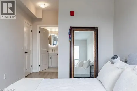 120 Springvalley Crescent Hamilton ON L9C 0G2