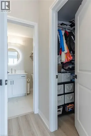 120 Springvalley Crescent Hamilton ON L9C 0G2