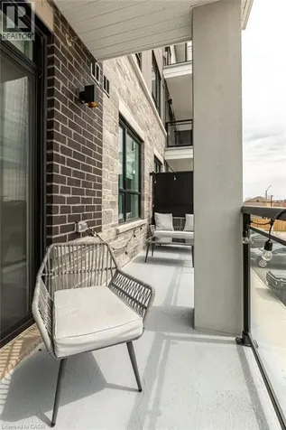 120 Springvalley Crescent Hamilton ON L9C 0G2