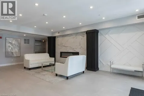 120 Springvalley Crescent Hamilton ON L9C 0G2