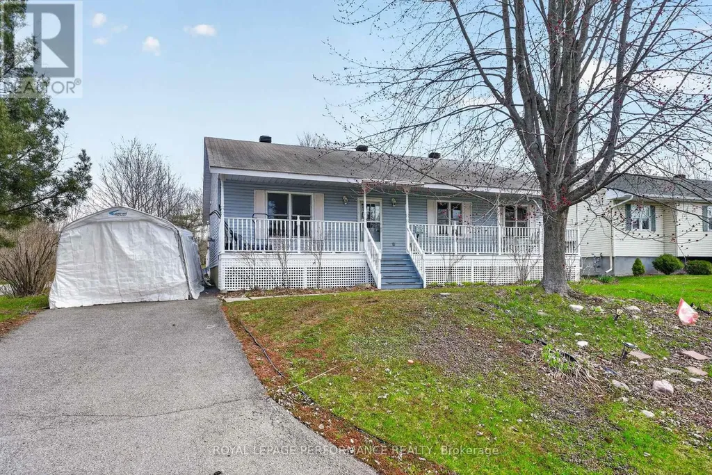 63 Columbia Avenue South Stormont ON K0C 1P0