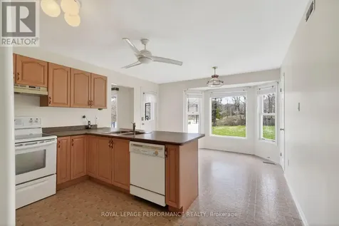 63 Columbia Avenue South Stormont ON K0C 1P0