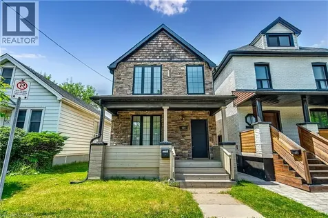 221 Rosslyn Avenue North Hamilton ON L8L 7P8